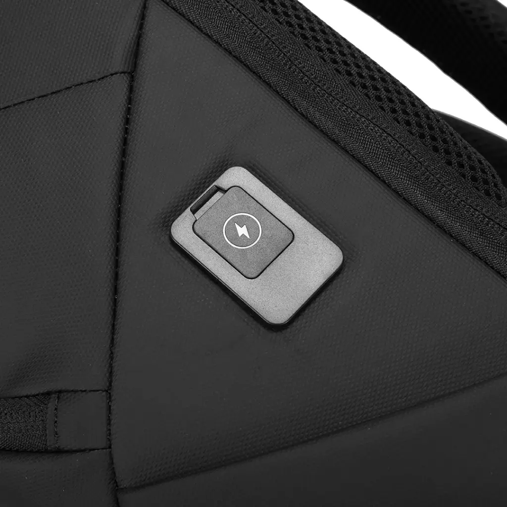 Porodo Lifestyle Water-Resistant PU Backpack - Black.webp