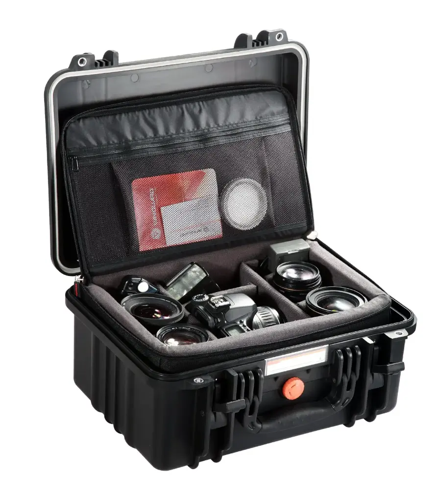 Vanguard Supreme 53D Ultra-Tough Waterproof Case Removable 37.5 Litre Divider Bag