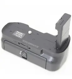 Phottix BG-D5200 Battery Grip For Nikon D5200 and D5100